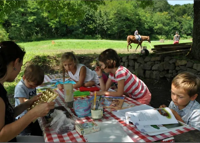 Orgona Haz * Szécsény